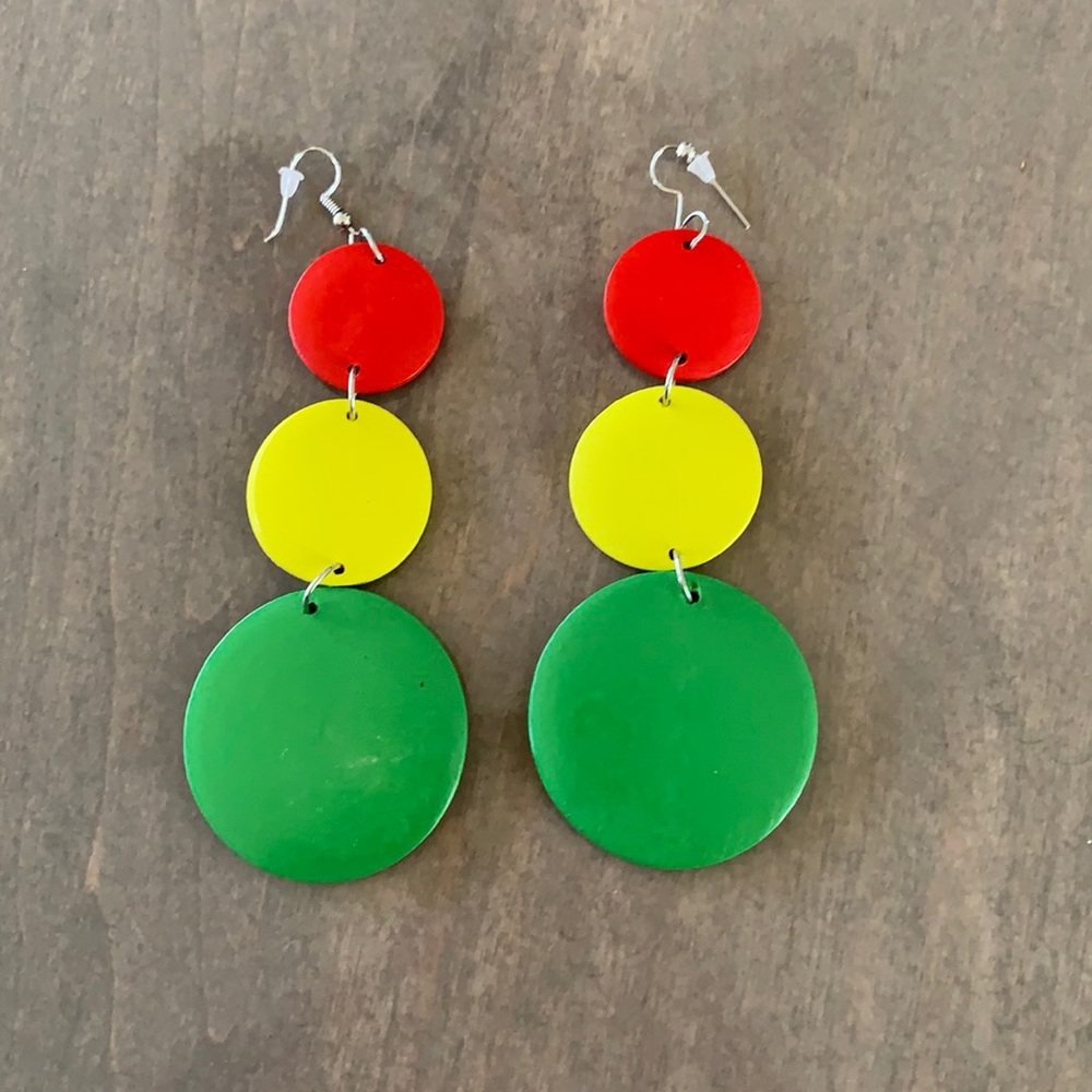 Gorgeous Stop Light Wood Earrings🚦